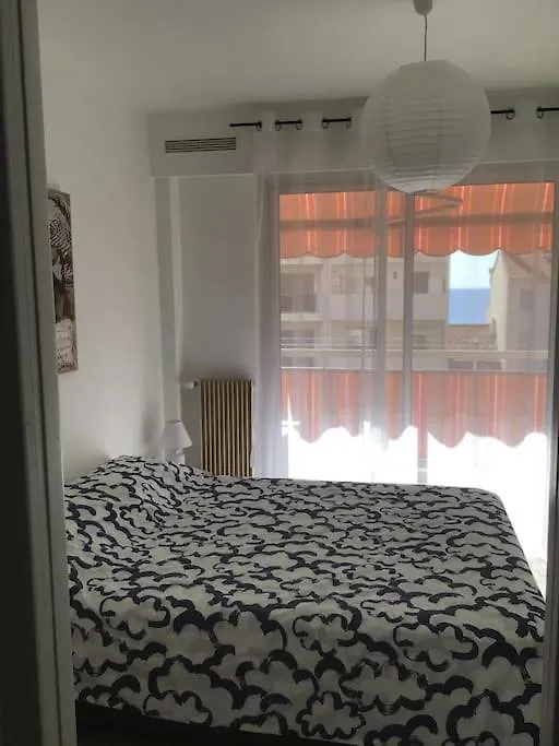 Apartment Vue Mer, 2 Pieces Lumineux Nice France